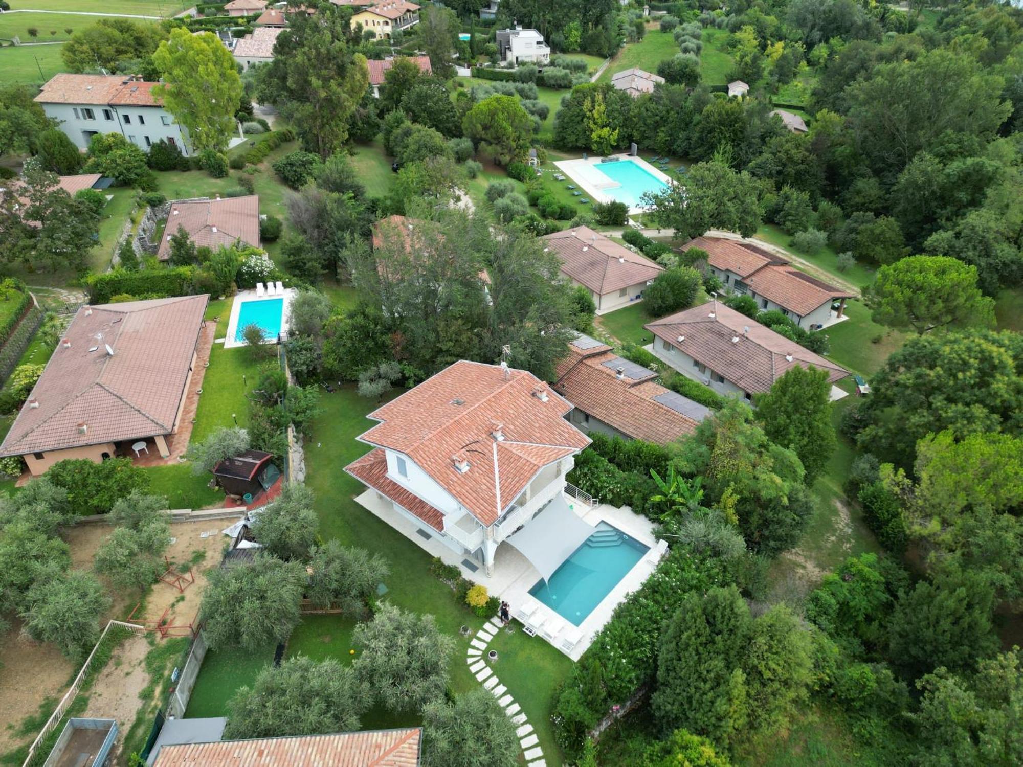 Villa Bocciolo Del Garda Манерба-дель-Гарда Экстерьер фото